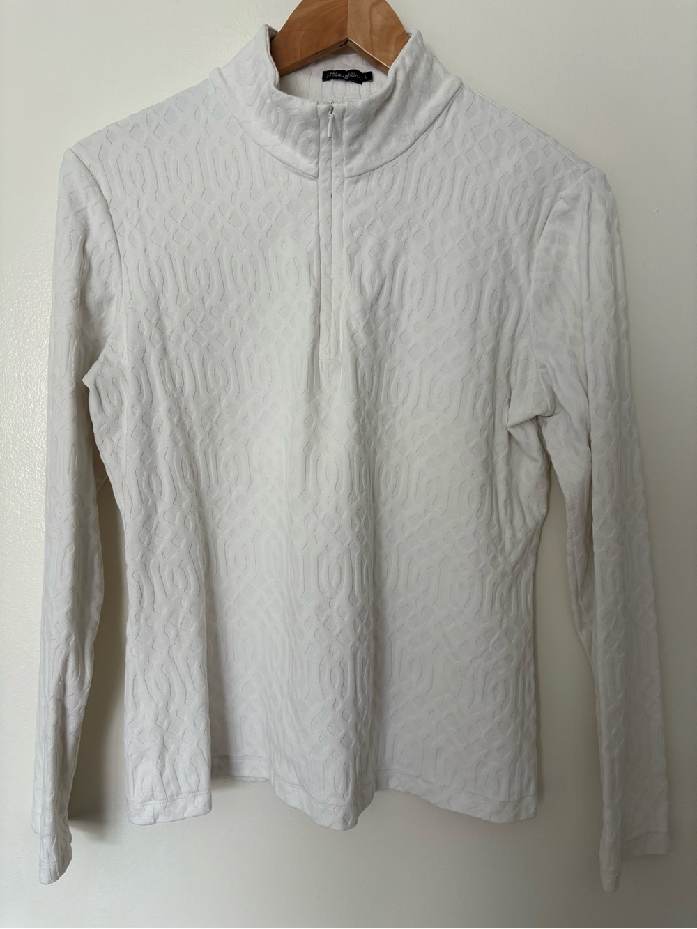 White Textured Quarter-Zip Long Sleeve Top size large